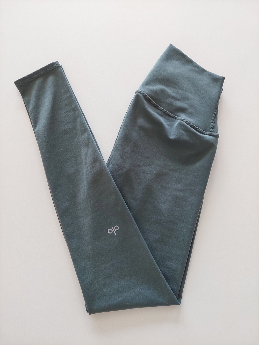 ALO Yoga High-Rise Leggings XXS Sage Green Athletic Active Wear Pants Minimalist